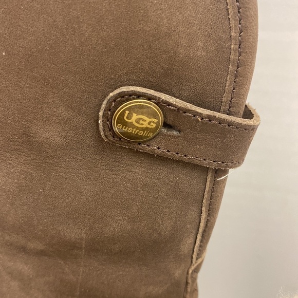 UGG Australia Women's Lynnea II Sheepskin Clog Boots 9 - Picture 3 of 12